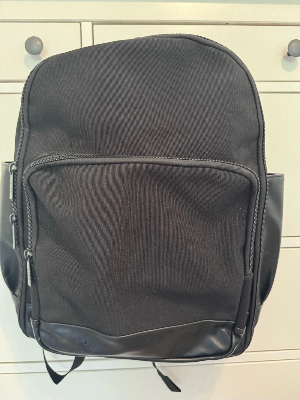 Beis Travel Backpack in Black